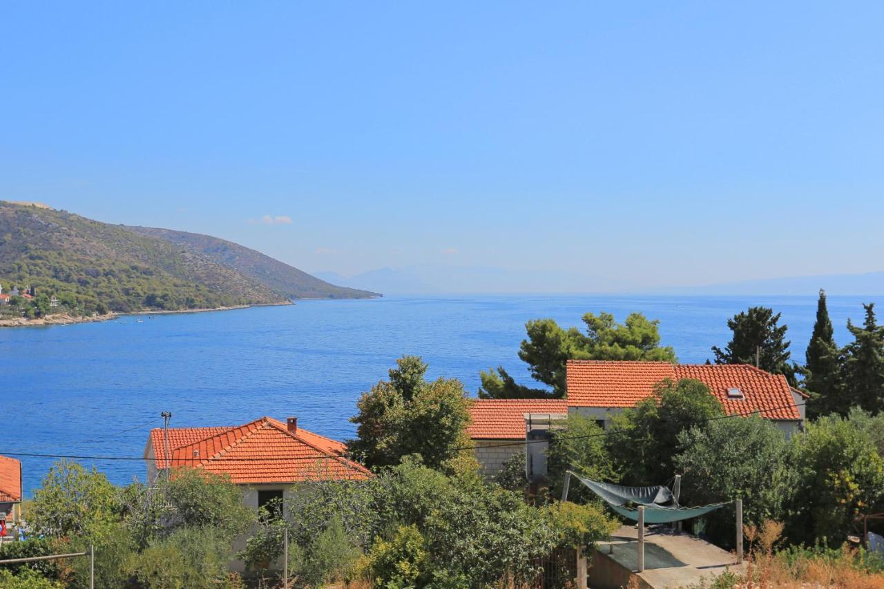 Apartments By The Sea Businci, Ciovo - 9450 Trogir Buitenkant foto